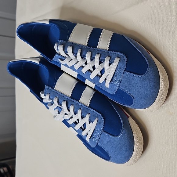 Madden Girl Shoes - Madden Girl Blue/White Lace Up Sneakers Size 9 Leather NWOT